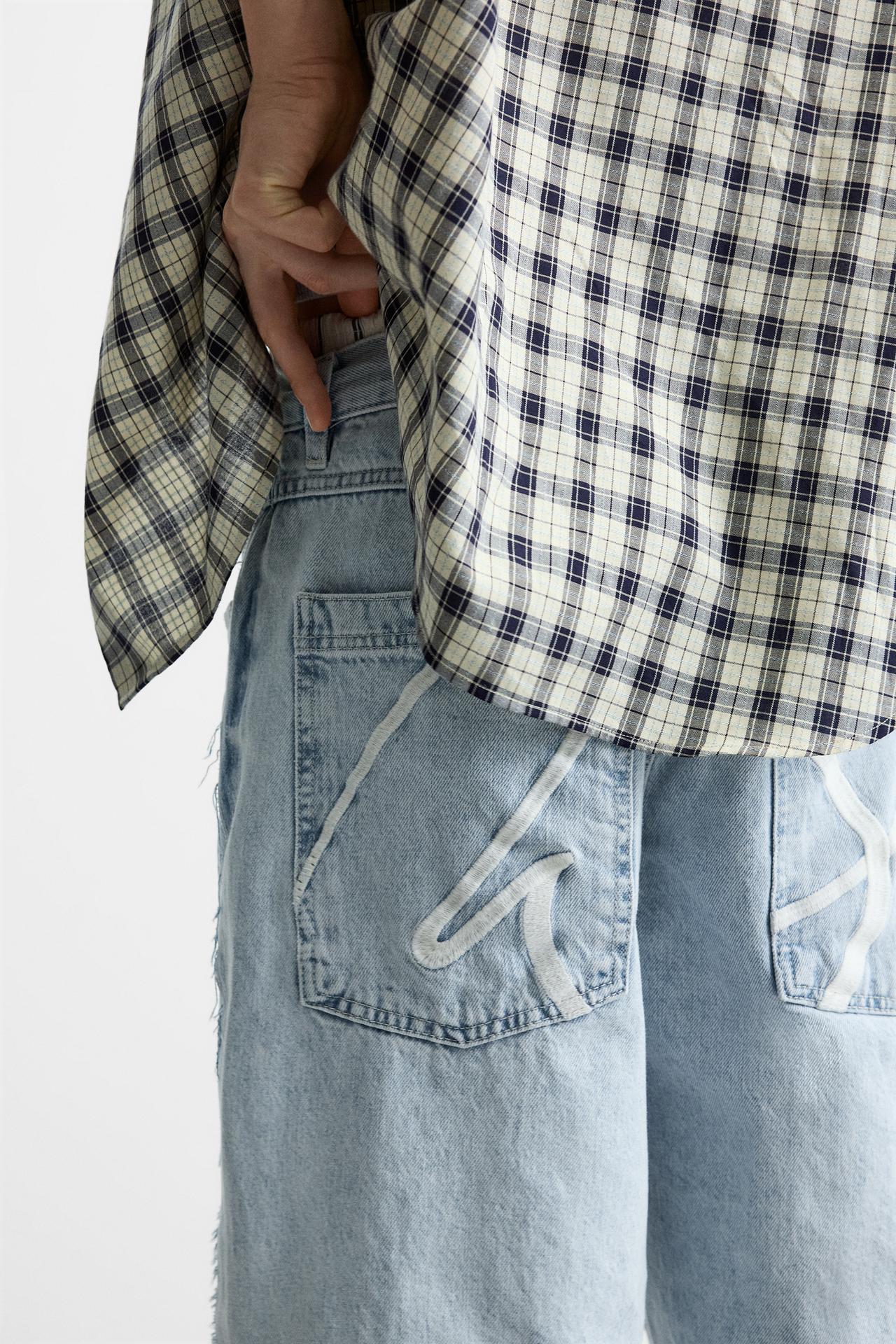 LOOSE-FIT DENIM BERMUDA SHORTS - KANDRA