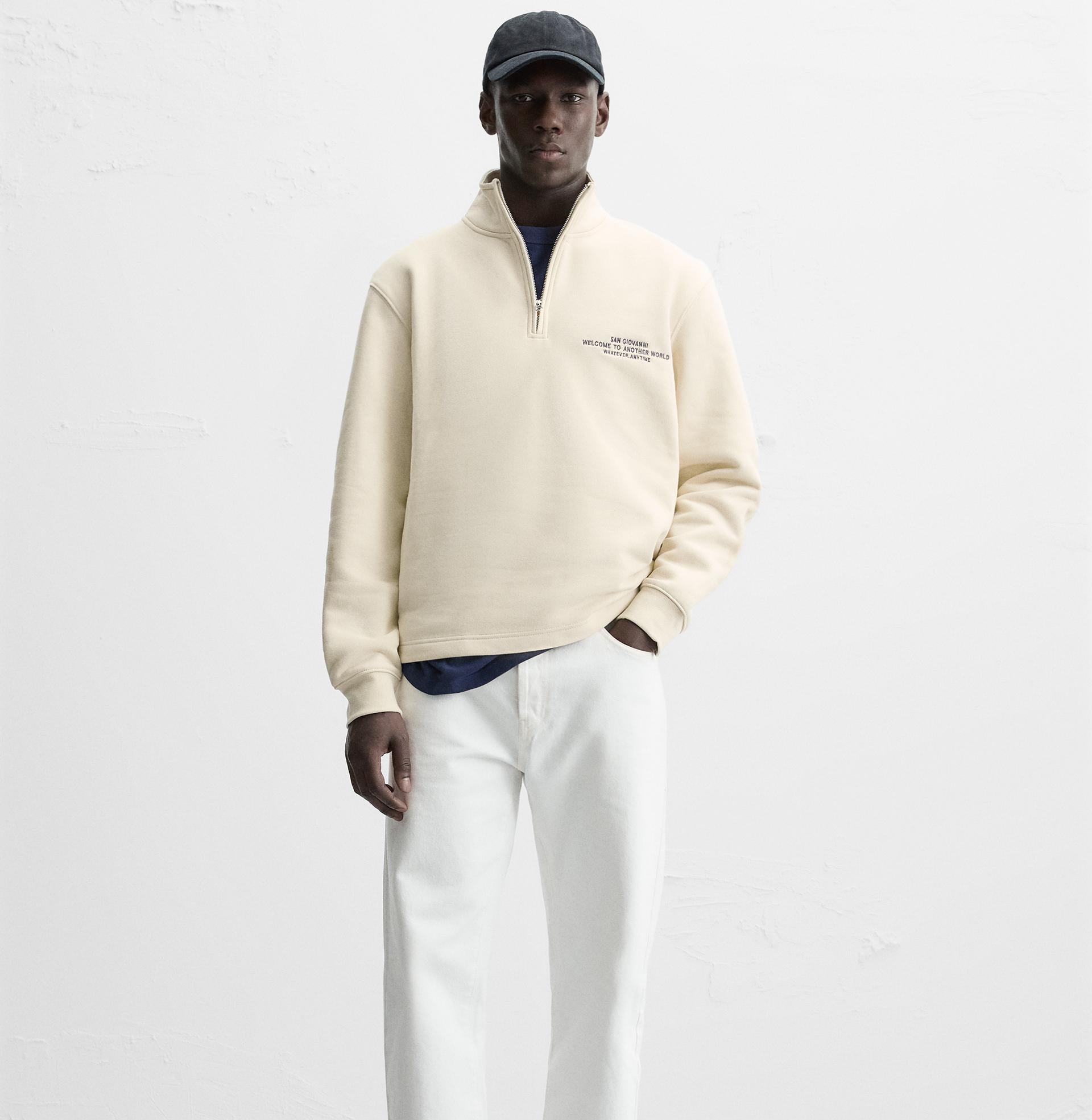 EMBROIDERED SWEATSHIRT WITH HIGH NECK AND ZIP - KANDRA