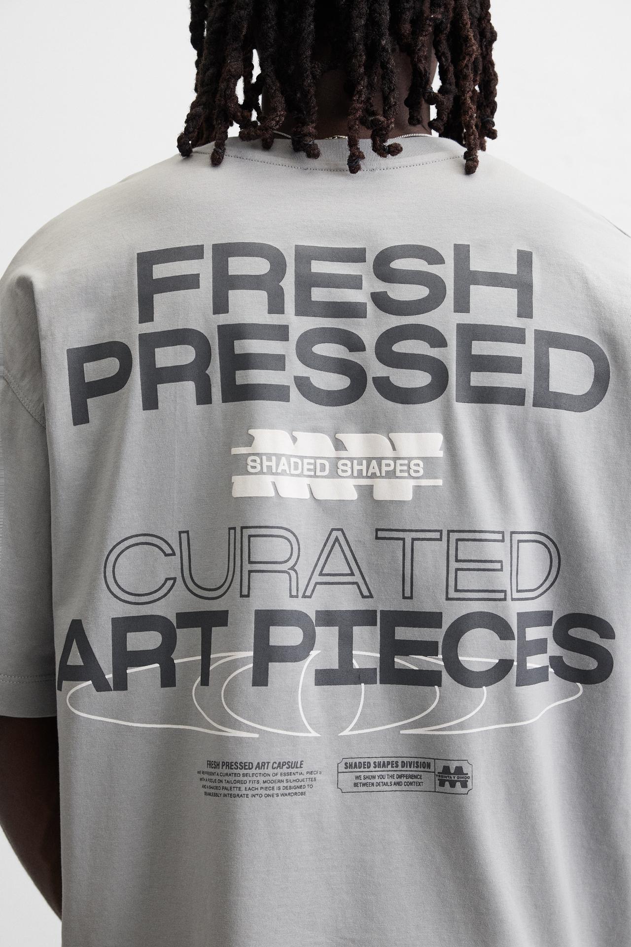 PRINTED SIGN T-SHIRT - KANDRA